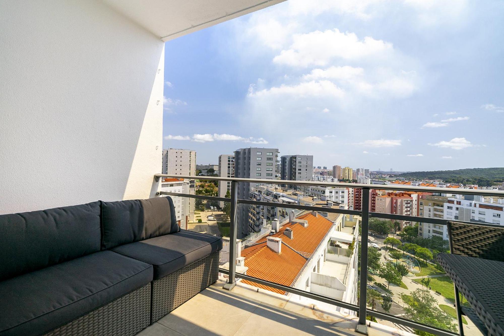 Whome Family Condo - Urban Retreat With Parking, Ac, Elevator In Great Location Lisboa 外观 照片